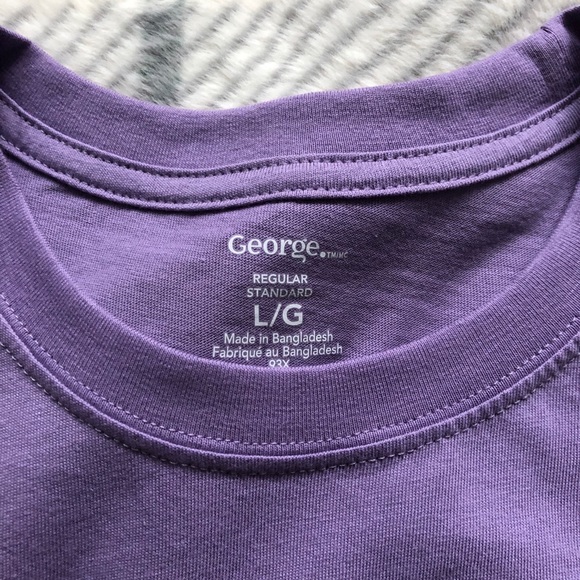Oversized purple tee - Picture 2 of 2